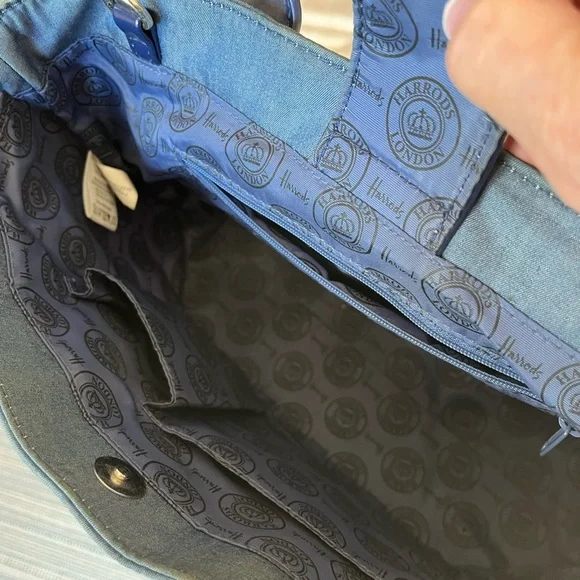 Harrods purse with short handles - Picture 4 of 5